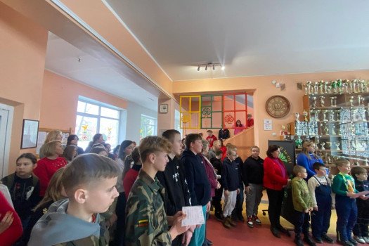 Šventinė eisena „Per miestelį – su Lietuva širdyje“