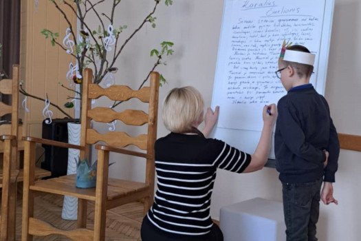 „Šiandien karaliai mums pasakas seka“