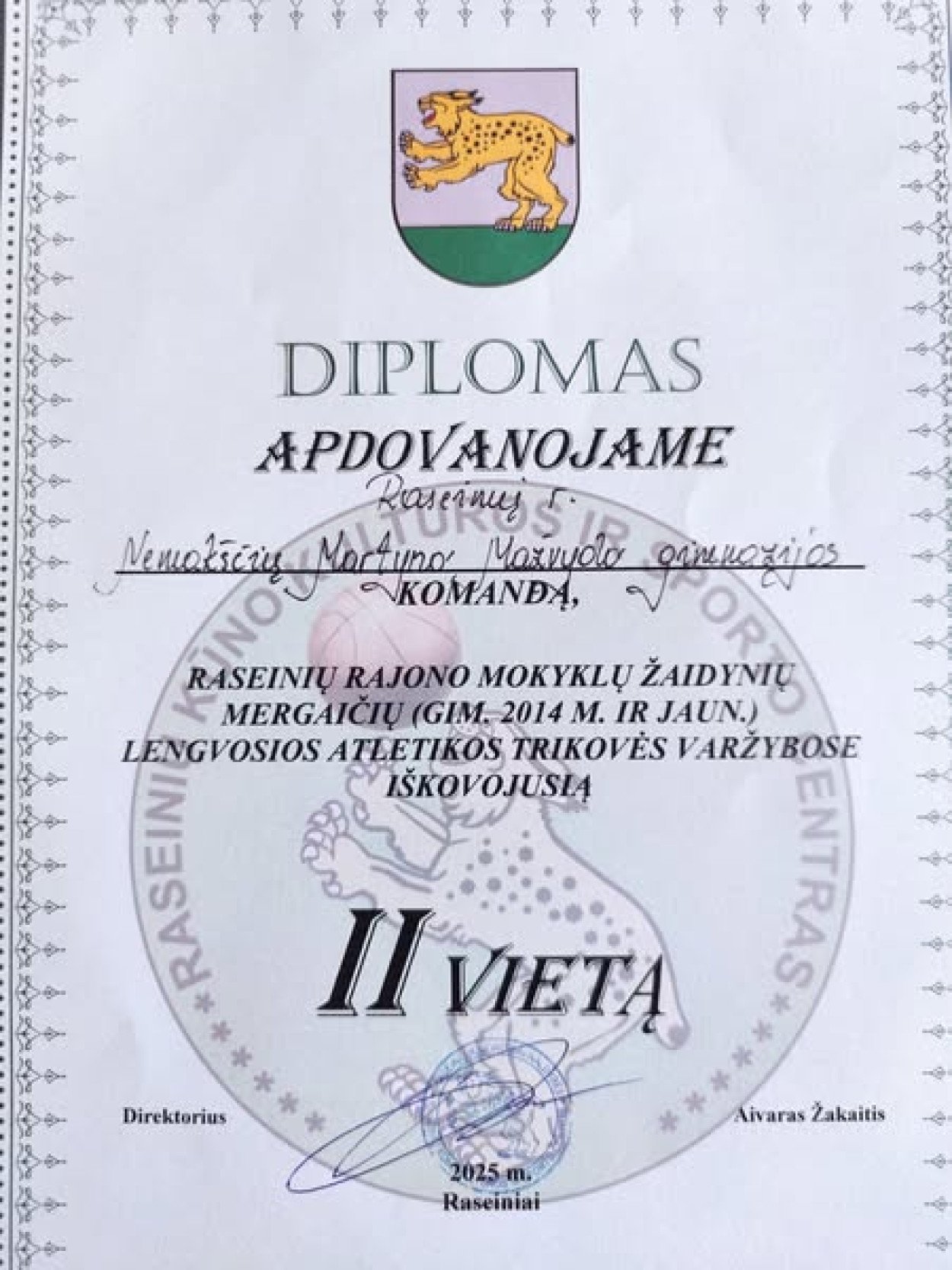 Antra vieta trikovės varžybose