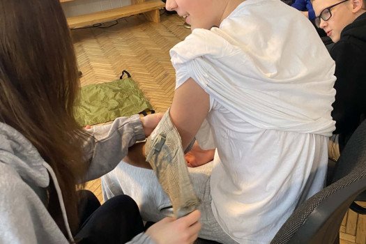 Pilietiškumo ir gynybos įgūdžių kursas 7-8 klasės mokiniams
