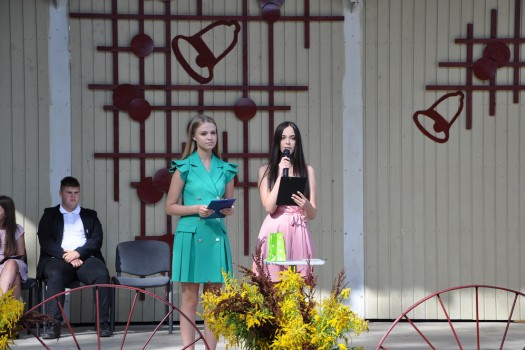 Rugsėjo taku į gimnaziją