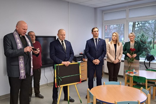 Visi po vienu stogu