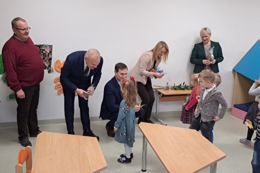 Visi po vienu stogu